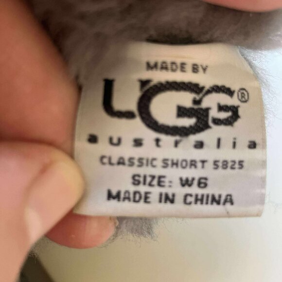 Womens Ugg shearling boots, worn twice, Size 6. - Picture 3 of 4
